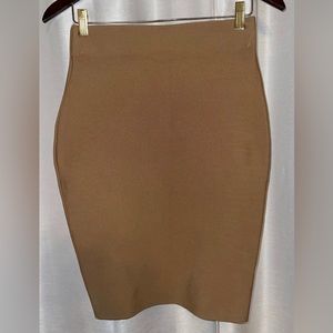 Women's Body Contour Pencil Skirt. Fits great.